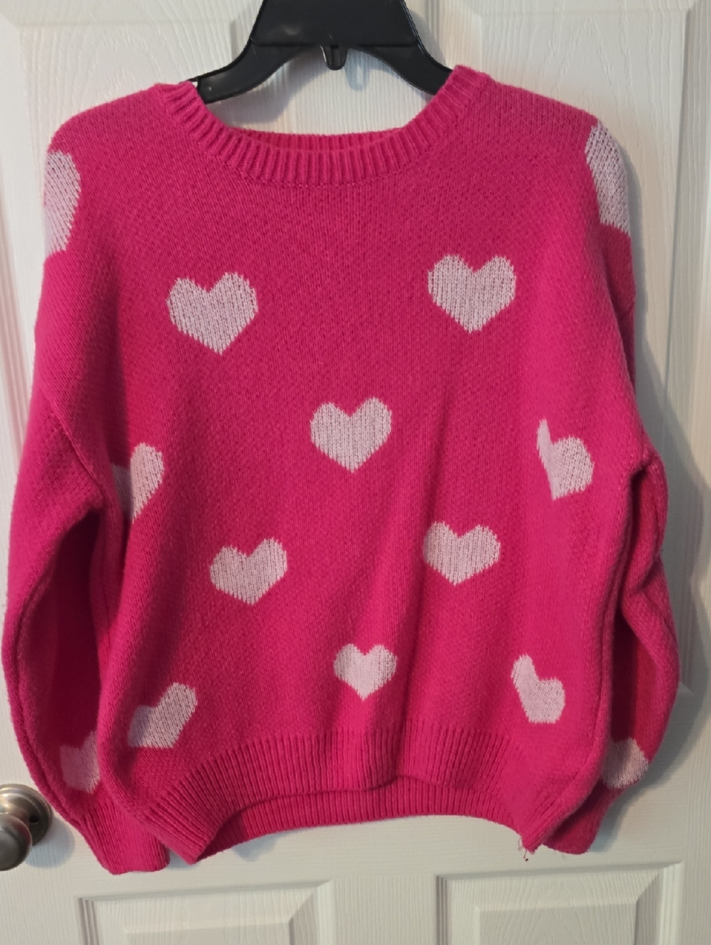 Pink Heart Pattern Women's Sweater